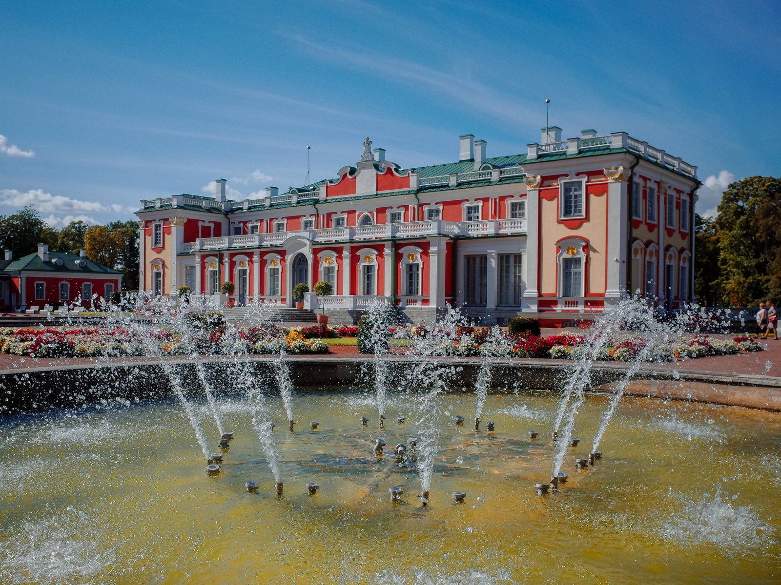Water fountain infront of colorful Kardiorg Art museum in Tallinn, Estonia
