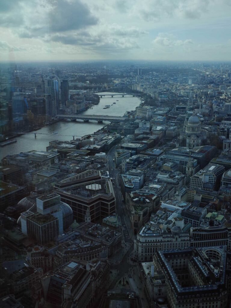 View from Horizon 22 looking over the River Thames and St Paul’s Cathedral, with bridges and city streets stretching into the distance.